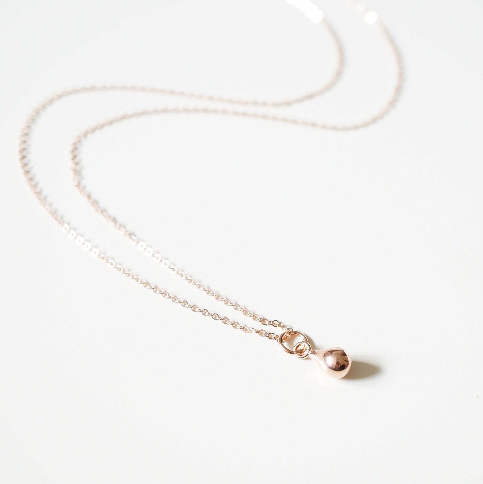 Rose Gold Tear drop Necklace (Rania) // Gift for sister // Present for mom // Dainty necklace