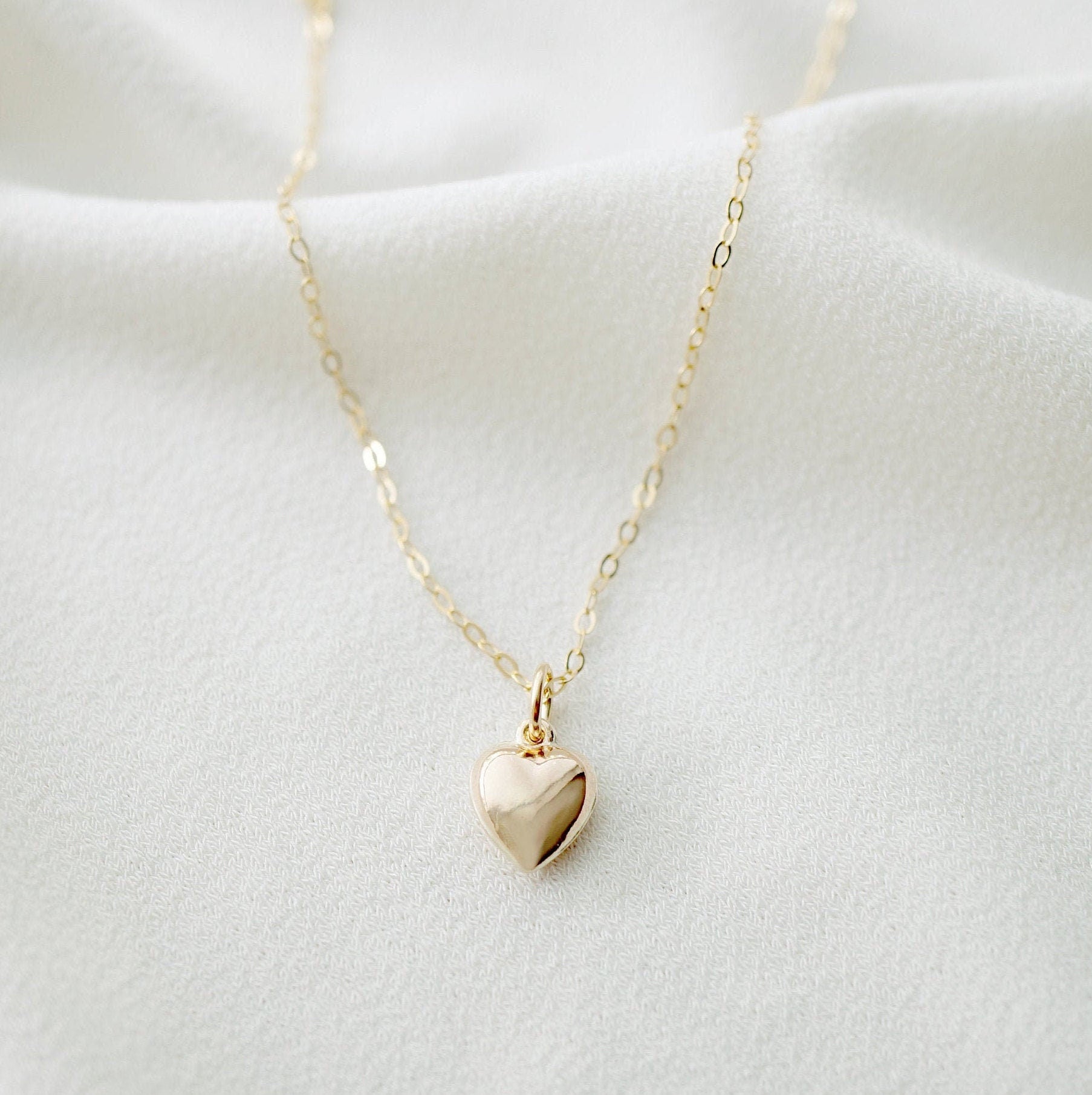 Gold Dainty Micro Pave Heart Pendant Necklace - Gold Filled Paperclip – The  Cord Gallery