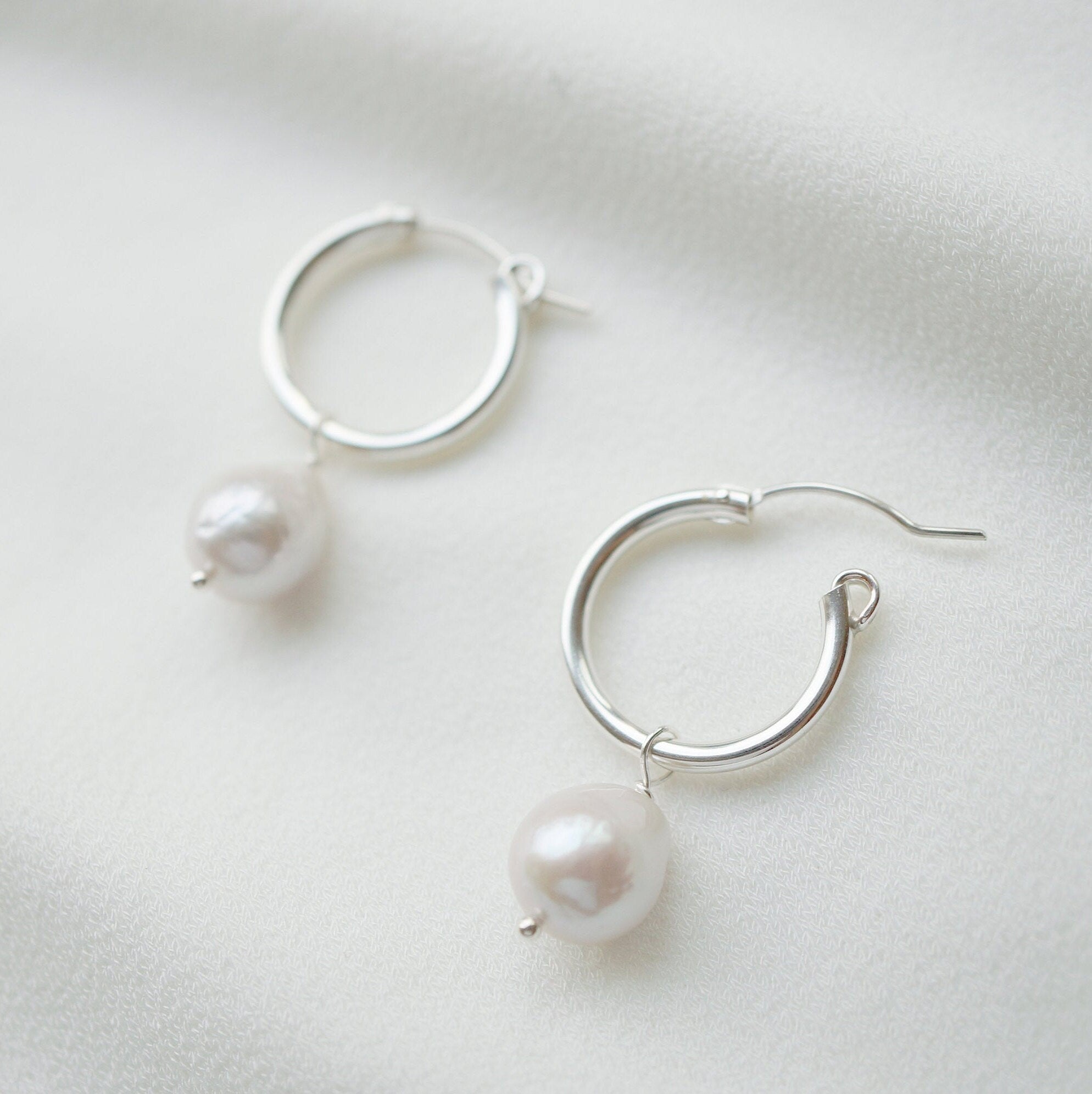 Baroque Pearl Sterling Silver Hoop Earrings (Claudette) // Bridal earrings // Handmade earrings // Wedding jewelry